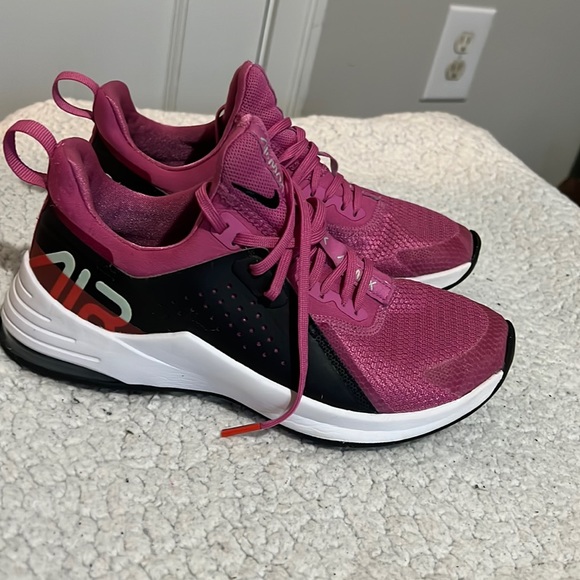 Pre Owned NIKE Air Max Bella Woman's Shoes size 6 - Picture 4 of 10